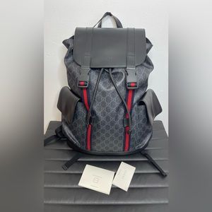 GUCCI GG BLACK BACKPACK